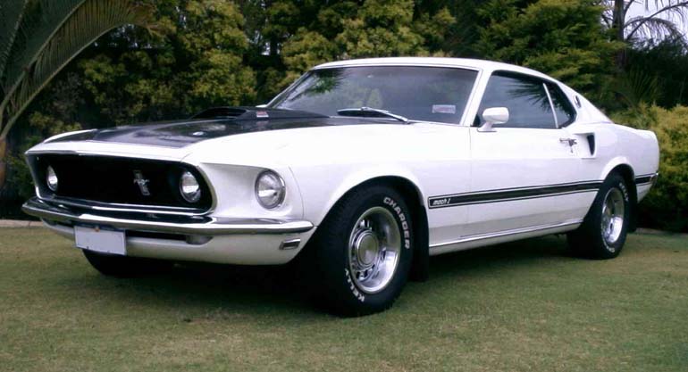 Just Mustangs Photo Gallery
