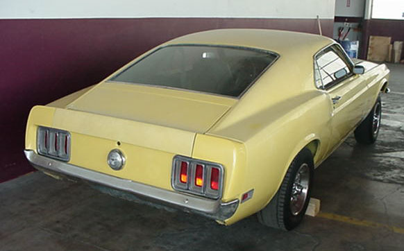 1970 Mustang Fastback Mach I V8 Auto. Super nice body, no motor, 